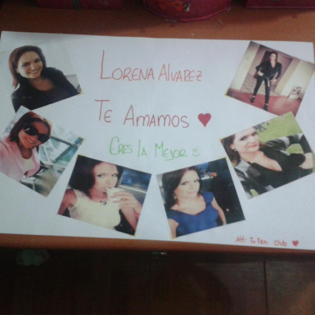FCOLorenaAl's tweet photo. Y Esto Es Para La Mejor Periodista Te Amamos @lorelorena19 Eres La mejor ✌ 
#Regalo #NuestraReina #LA ❤ https://t.co/sFXxpxznso