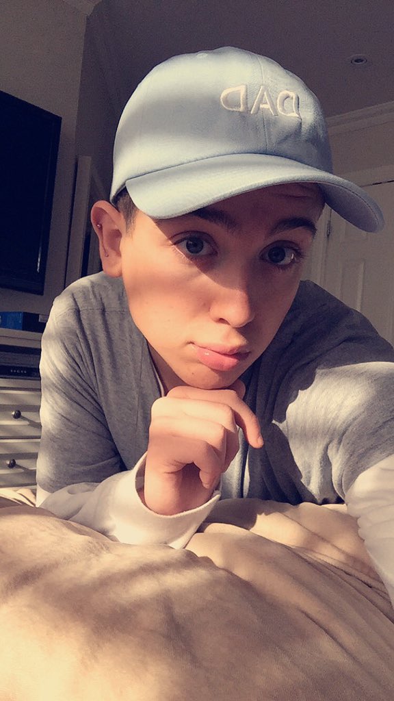 therealjakeyy's tweet photo. Just got my #dad hats from @JackMatthew THANKS SO MUCH #thatsojack https://t.co/tHBe93iOXI