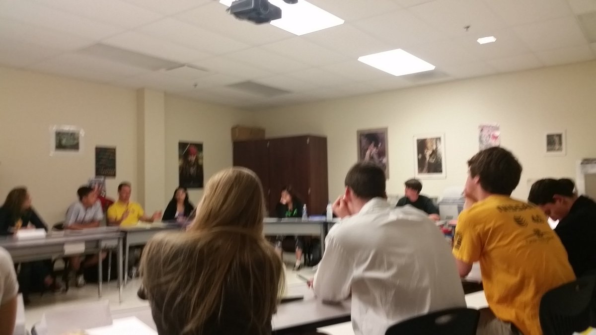 jujufleming1's tweet photo. Awesome Socratic Seminar in AP Lit today! @Wheeler_High
#loveyall
#classof2016rocks! https://t.co/jCQbVaXnvt