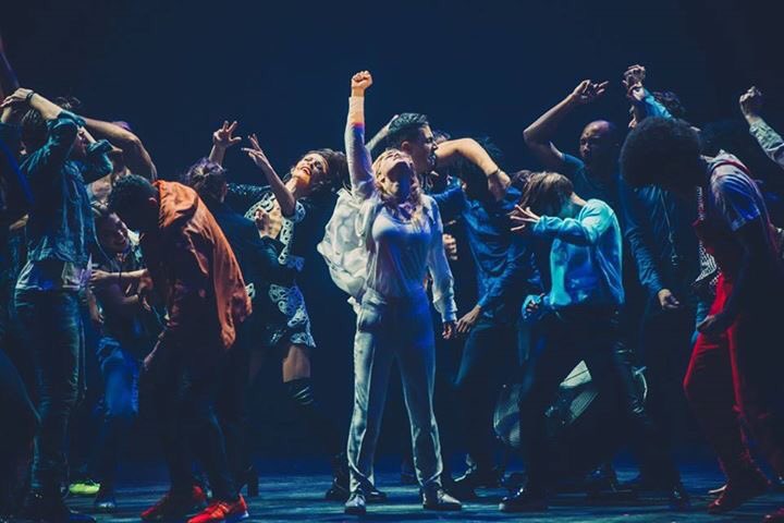 resisteOFF's tweet image. Première de #RESISTE riche en émotions ! Merci au très chaleureux public venu célébrer l'ouverture du Lola's !!!