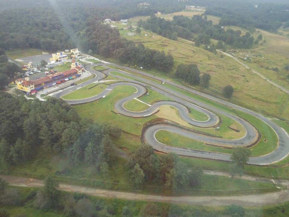 rudolpharts's tweet image. Vuele en Helicóptero de 15 a 20 min ($1,499) + 30 min de Go-Kart ($349) por persona
Tel.4327.4836 info@elcapi.com.mx