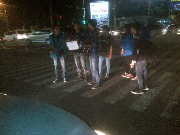 Aksi Penggalangan Dana Pendidikan Kerakyatan ! 
Cc: <a href="/Hutriansyah_17/">Hutriansyah Harahap</a> @1207210224