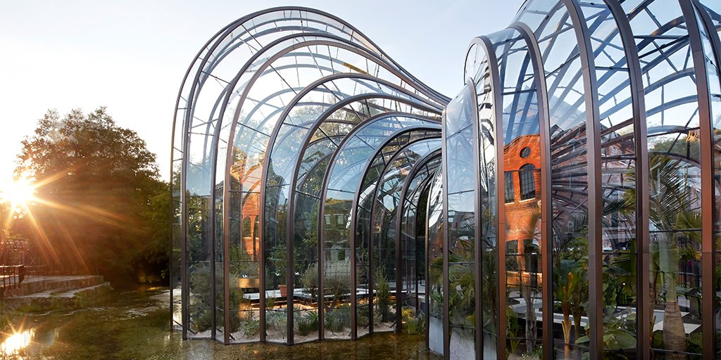 BombaySapphireA's tweet photo. The sustainable design of our greenhouses at Laverstoke Mill complements the nature of rural England. #InsideBombay https://t.co/CQQkQoTdhH