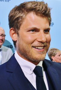 Happy Birthday to Travis Van Winkle (33) 