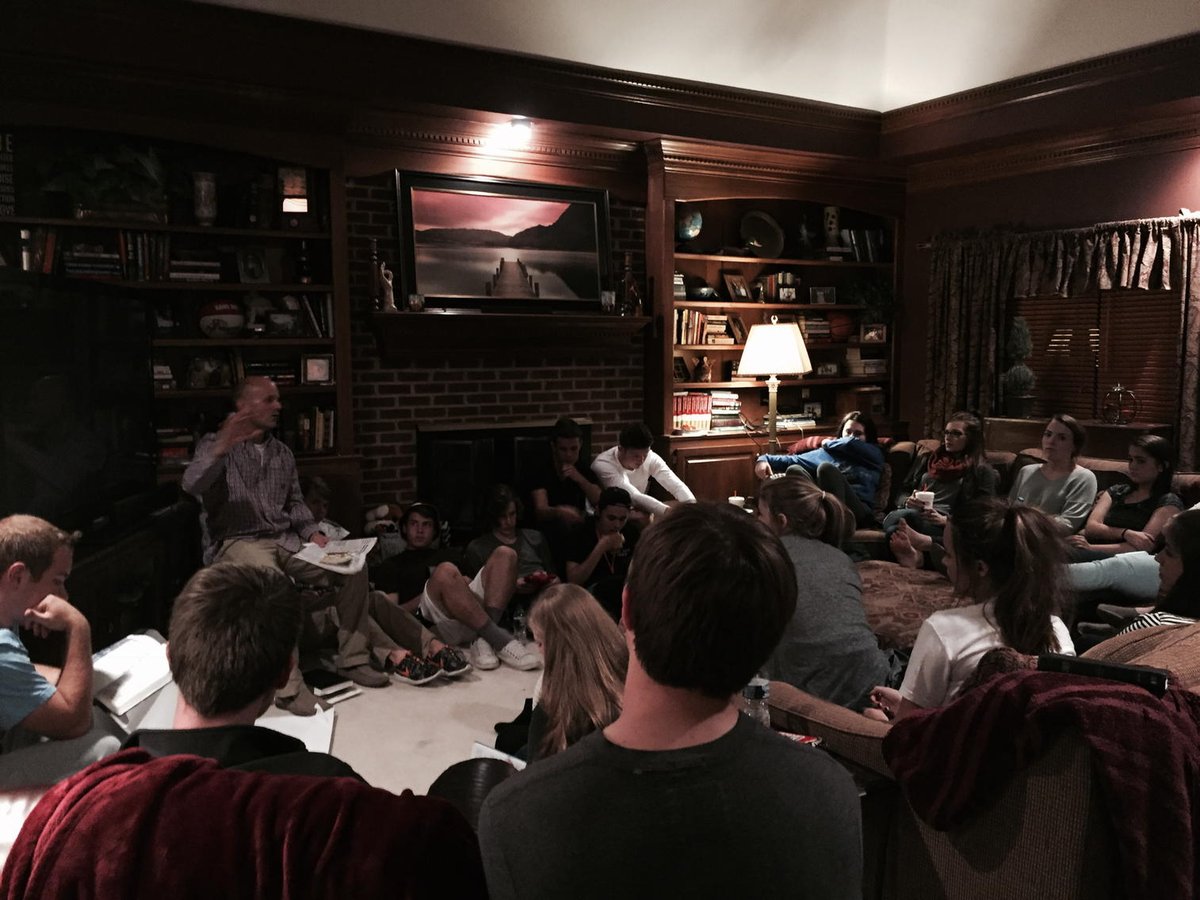 HSM_crestwood's tweet photo. JR HOUSE IS ON POINT TONIGHT!
#514generation https://t.co/Leh33CEa8L