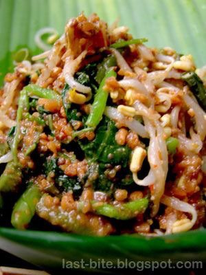 momasakID's tweet photo. Selamat pagi! Sarapan pecel dulu yuk! #momasak #momasakID #sarapan @breakfastideas #indonesianbreakfast https://t.co/UZSZSnBD51