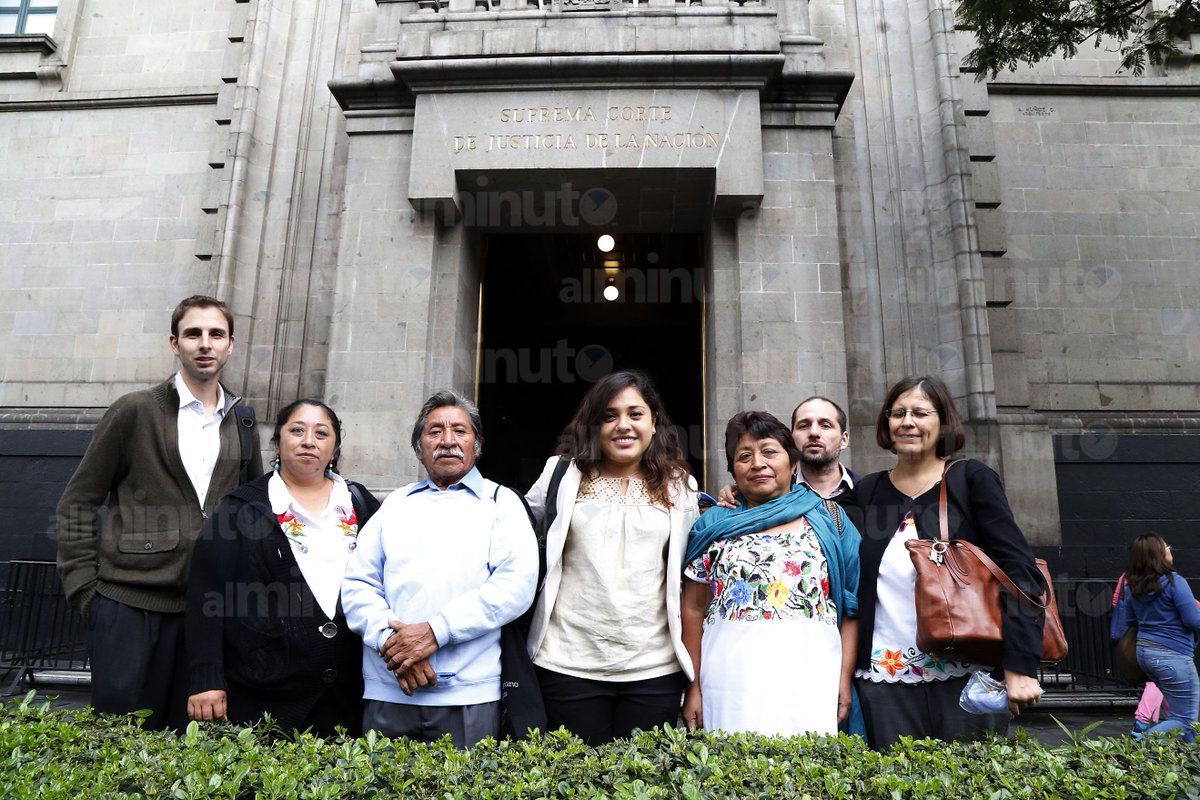 meridaalminuto's tweet photo. #Meridaalminuto
Corte otorga amparo a apicultores mayas contra Monsanto
Más información: https://t.co/f7qmI0Jm45 https://t.co/D1T4TDjhtL