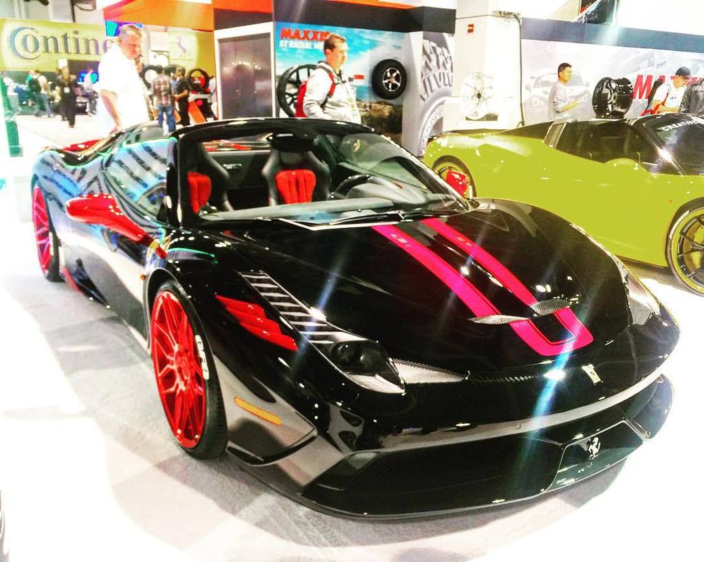 OnlyFerrariPics's tweet photo. #Ferrari458 #sema2015 #Custom #AutoBodyTechs #lasvegas by jeff_reynoso https://t.co/0X3BJNTohA
