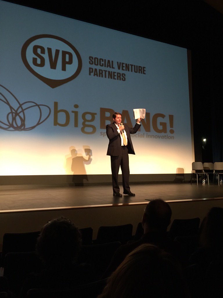 SVPPgh's tweet photo. Emcee extrordinaire across our SVP network #svppittsburgh #SVPcleveland #SVP https://t.co/Cbuk2HTSzb
