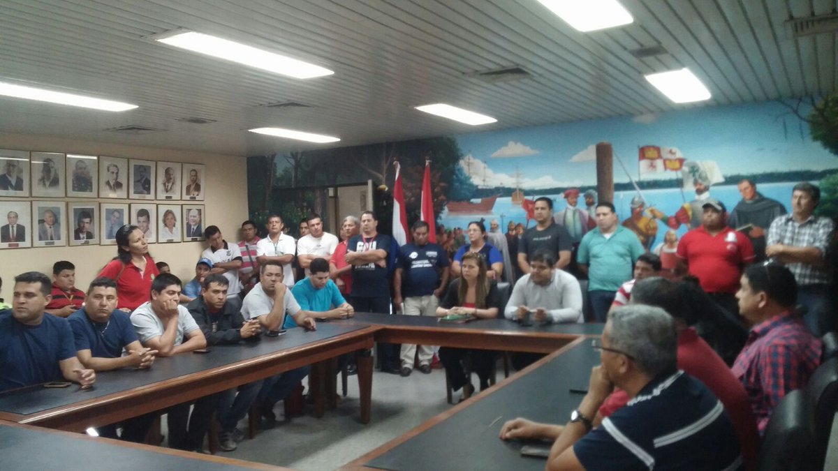 SitramaL's tweet photo. Manifestación por el reajuste salarial y mesa de trabajo de la PMT https://t.co/zDyrYNRhmX