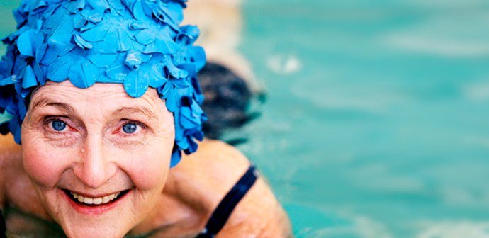 CLifeInsurance's tweet image. Did you know that swimming is a GREAT way to stay fit? dld.bz/dQMzj