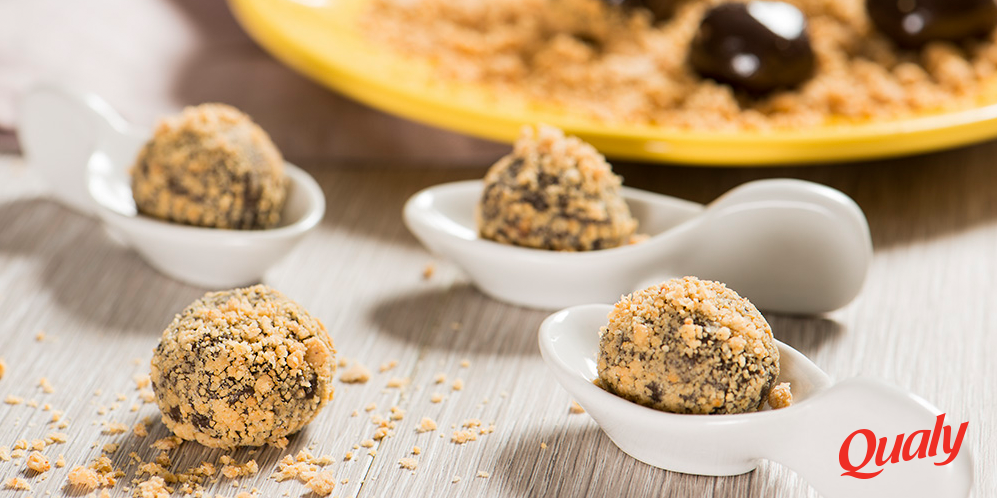 QualyOficial's tweet photo. Brigadeiro é bom. Paçoca é boa. Já imaginou um... Brigadeiro de paçoca? 😍https://t.co/dgsIeyfWVp https://t.co/4rE1dEPFgi