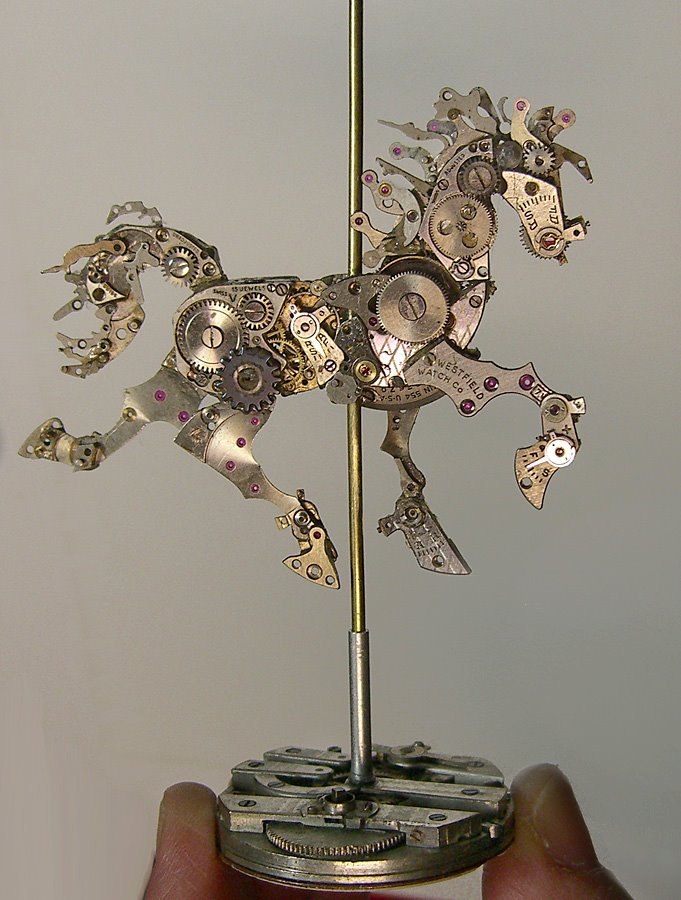 TheMostVivid's tweet photo. Sue Beatrice makes sculptures out of recycled watch parts, amazing https://t.co/55Ry4h3m13