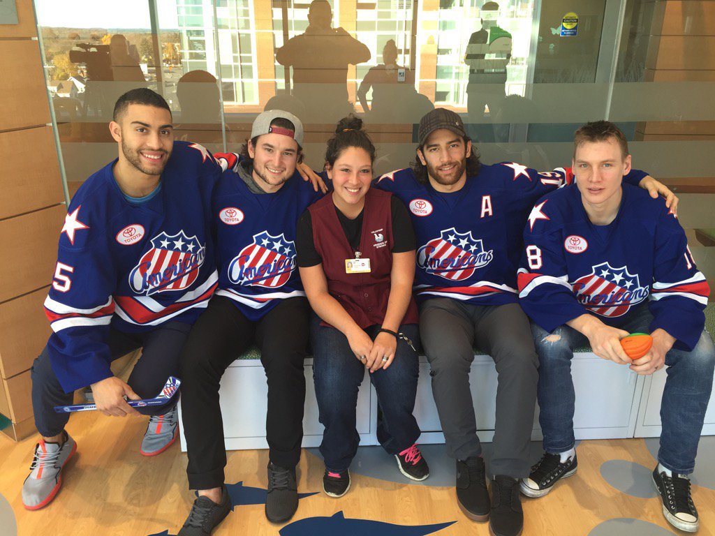 ecm724aol's tweet image. Big shout out to the @AmerksHockey for coming out to strong today making so many kids day. Glad I got to be there!