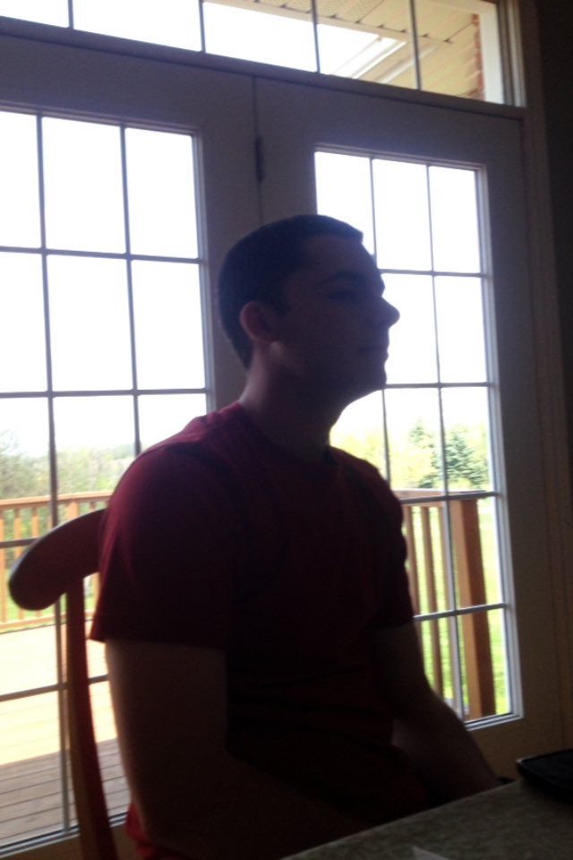 Noah_Slater's tweet photo. Happy 20th bro @slater_4 hope it was sweet! #sleepking https://t.co/Ygf8f7N7nF