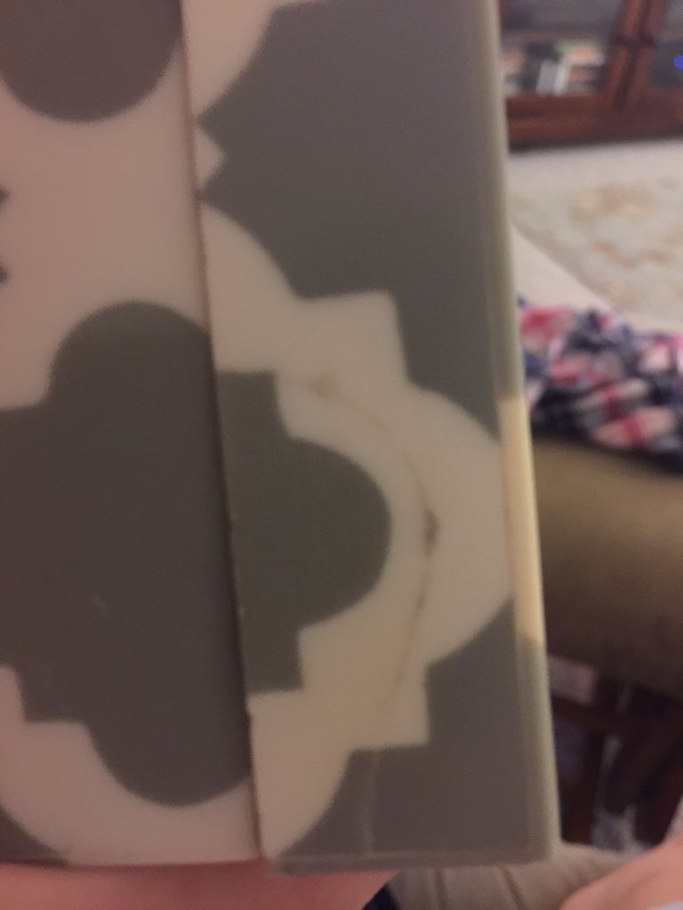 asharp1888's tweet photo. @PotteryBarnKids crappy box with chips, peeling uncentered name and paint on the wood: https://t.co/EAzTlXpavG