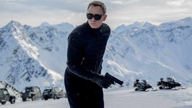 Variety's tweet photo. James Bond's latest outing, #Spectre, gets back to the franchise's globetrotting roots https://t.co/rk19lZP7M5 https://t.co/zbO2qSD93Y