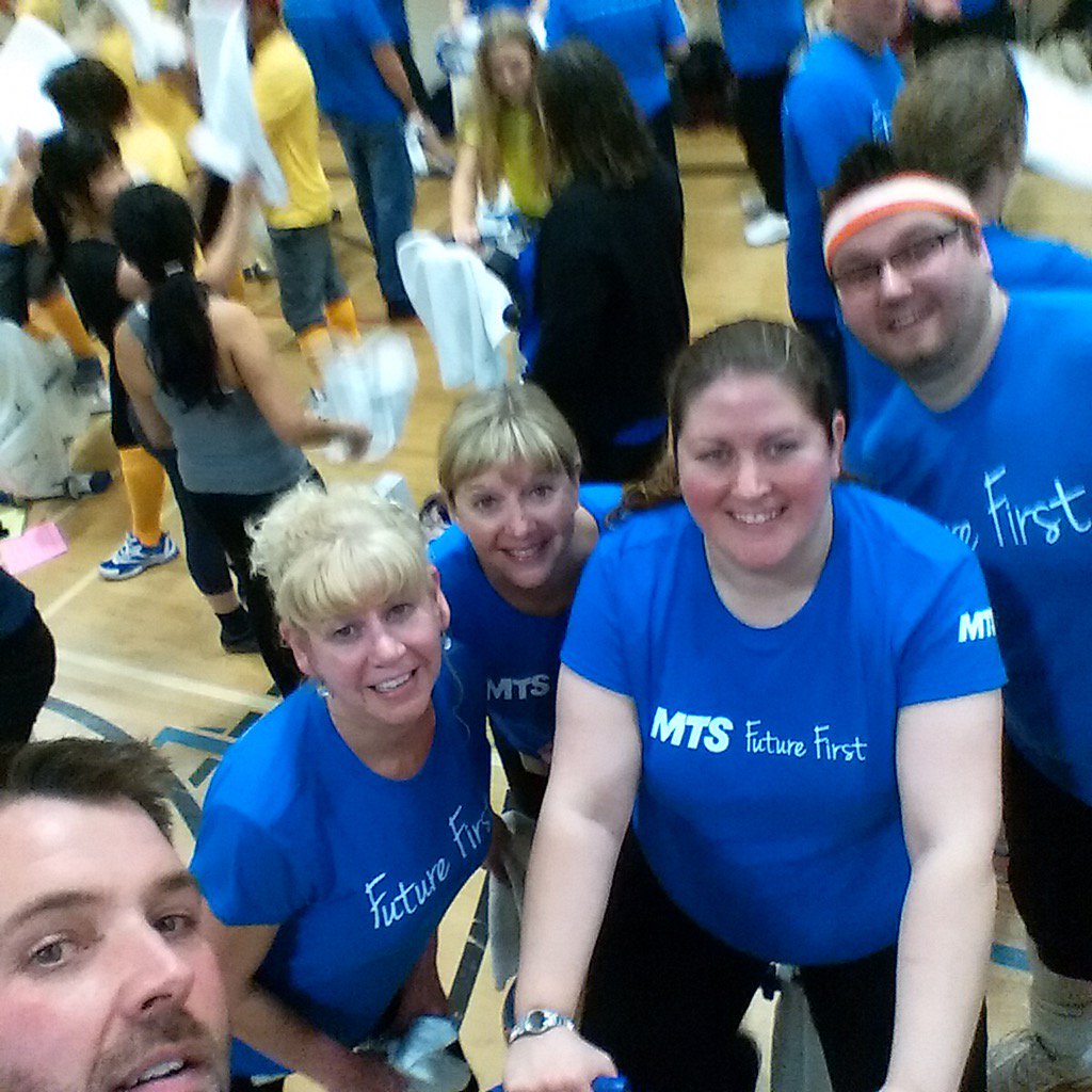 chattycandace's tweet photo. @Bad_Decizions @AceBurpeeShow @Had a blast today at the JDRF ride. #howfarwouldyougo #mtsfuturefirst #jdrfride https://t.co/Q4TDnM1WBv