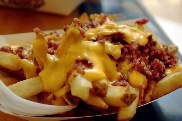 PritchettSpring's tweet image. Bacon Cheese Fries.