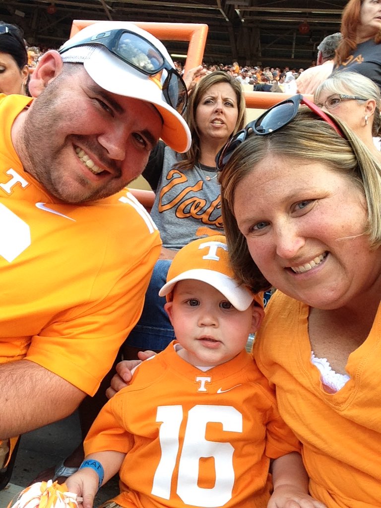 depewjenn's tweet photo. #wbirvols               Riley's first Vols game!! 😃🍊🏈 https://t.co/OcP0Zrcpvc