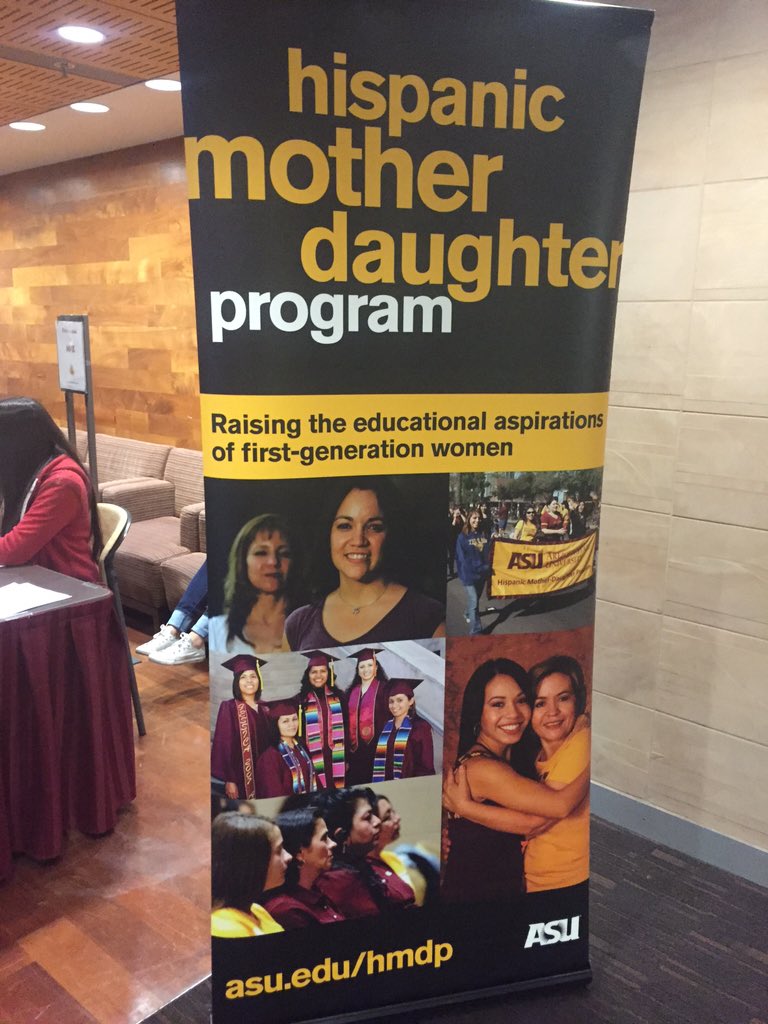 LatinaStrongDr's tweet photo. Showing some #LatinaStrong love @ASU for #HispanicMotherDaughterProgram #ASU #Latinos https://t.co/T0uWIpQ1II