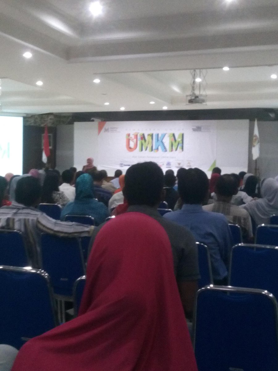 KotaBalikpapan's tweet image. Maju terus UKM kita, siap sambut MEA |  @BNova79: UMKM Juara di Pemkot @KotaBalikpapan 
@MP_Institute  #MITraining