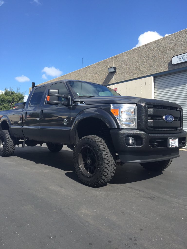 LineXSanDiego's tweet photo. New face lift and bed liner for this F250 #linexsandiego #linexsd #linex #f250 #ford @LINEXProtects https://t.co/fyYY1snpOF