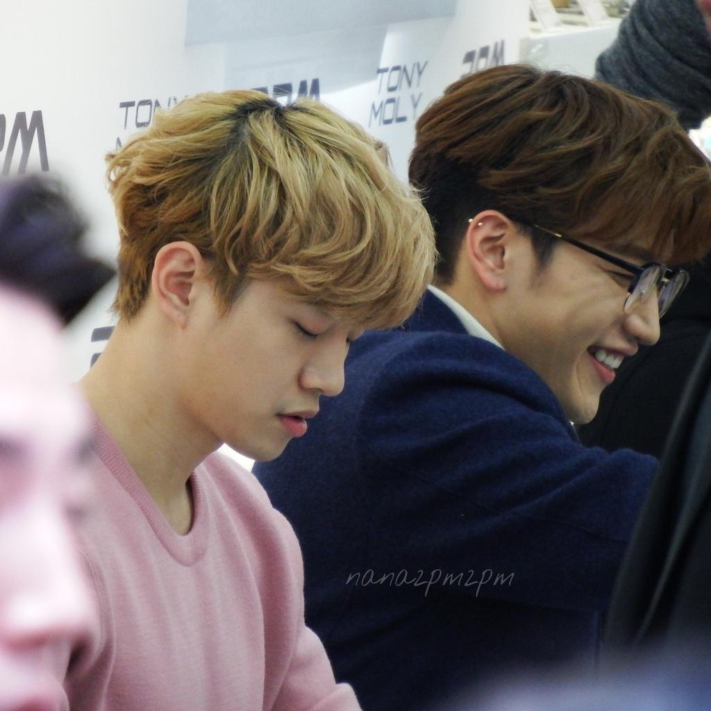 埋め込み画像への固定リンク