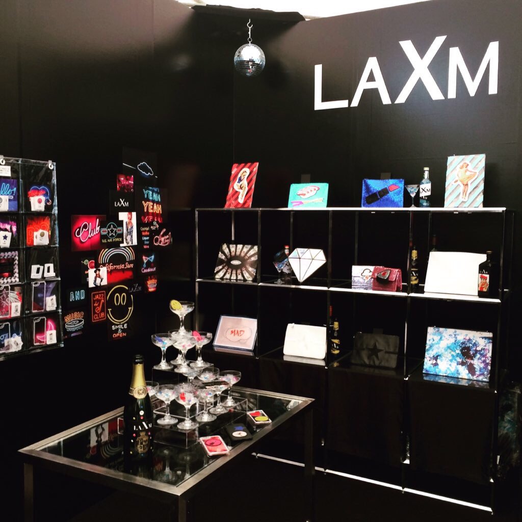 laxm_retent's tweet photo. 昨日で文化祭無事終了致しました！3日間本当に沢山のお客様がLAXMに足を運んで頂きスタッフ一同とても嬉しい気持ちでいっぱいです😌💕SNSをご覧になってくださった方、ご来店してくださった沢山のお客様、誠にありがとうございました💐 https://t.co/z1XRUDzpj4
