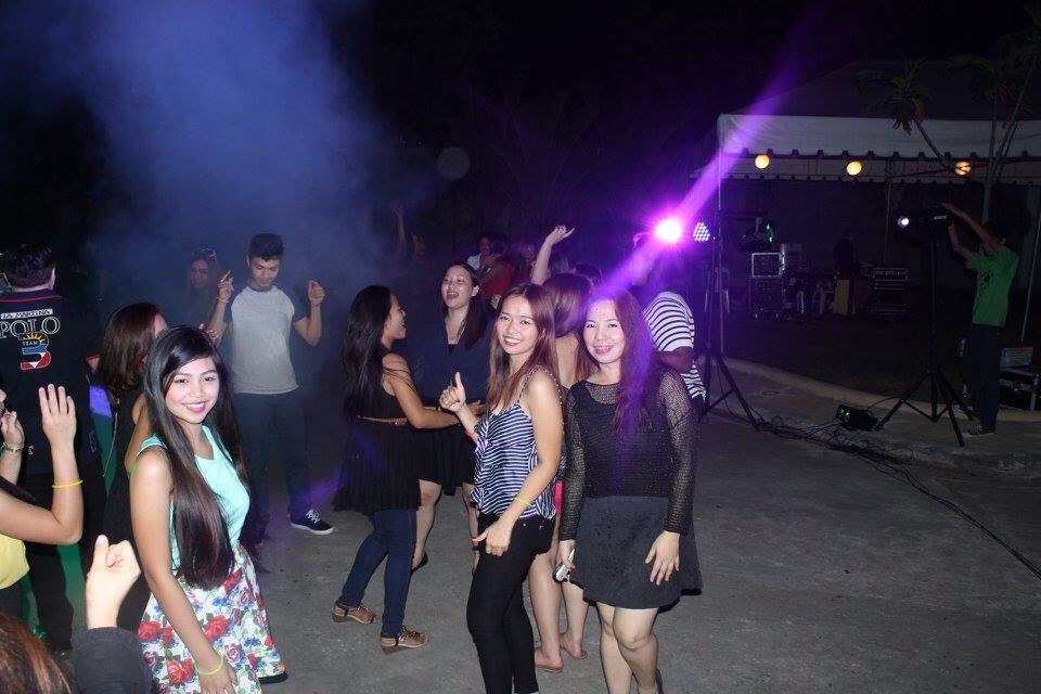 algendedios's tweet image. #TBT twins birthday! Fun bonding family Vacation!