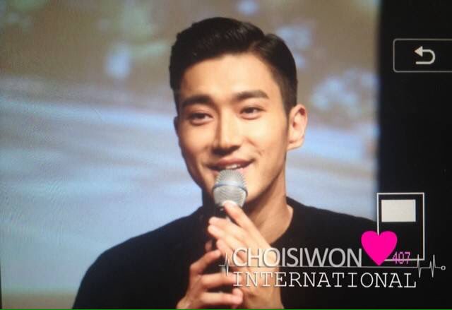 #siwon #최시원 【나만의 추억】111104 서울 #그녀는 예뻤다 팬미팅 드디여 컴백한 김기자,드라마 생방송중에 설명한다
