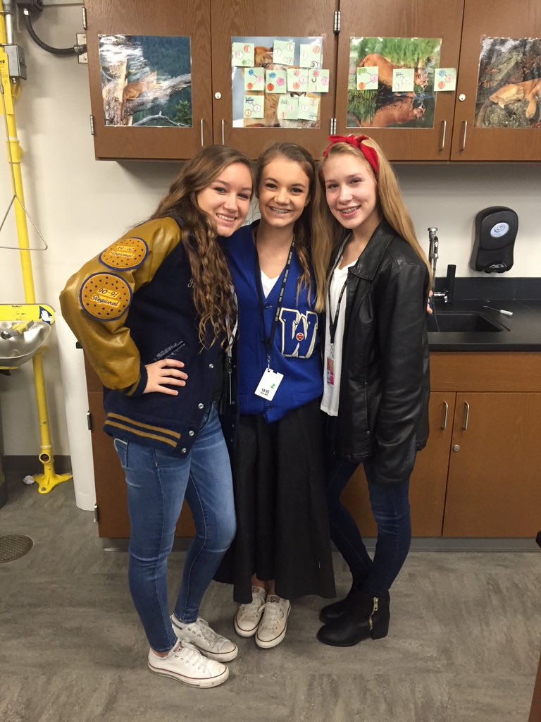 AmandaBilliter's tweet photo. Do we look slick?? #greaseday https://t.co/LoIGov9mY1