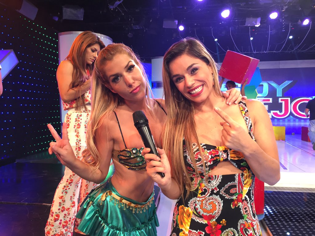 tcsoyelmejor's tweet photo. ¡Escríbele! El Jurado dijo @tatayvalero #DebeQuedarse y seguir avanzando. ¿La felicitas ahora? Conéctate al Dual. 👏🏼 https://t.co/yMdT0kx90U
