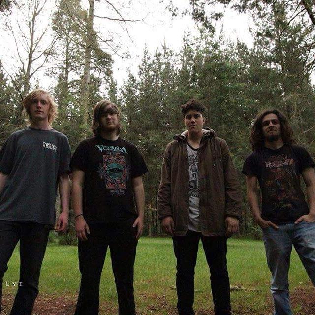 Blake_FOTS's tweet image. My band @FalloftheSun \m/