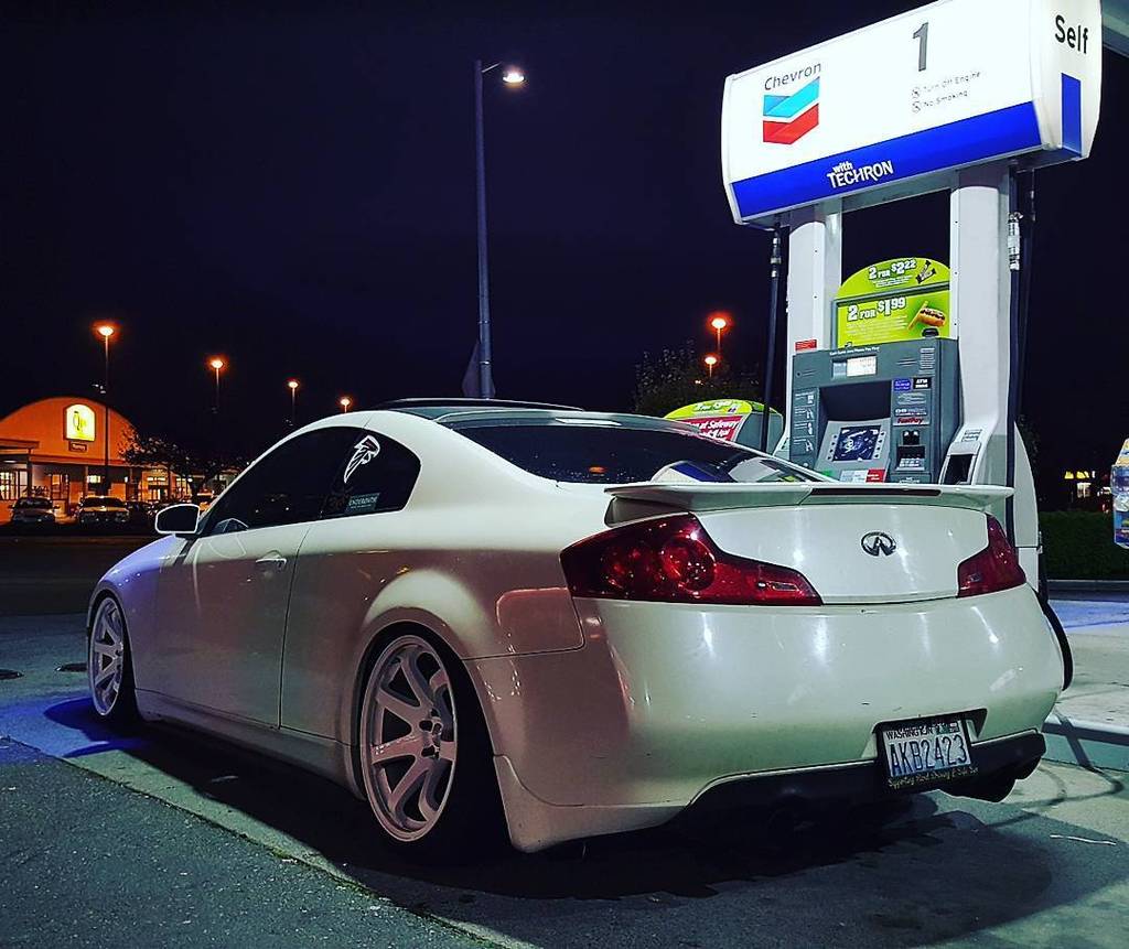 InfinitiAgora's tweet photo. See cause one rides me while I ride in the other mane 😋
#infiniti #g35 #skyline #jimmyup #9kracing #squarewheelsusa… https://t.co/RJGRKvHYbB