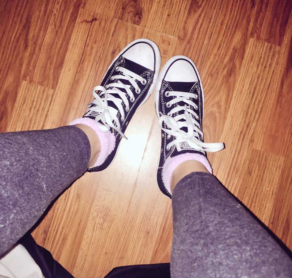 AnaAMartinez18's tweet image. #fuzzysox