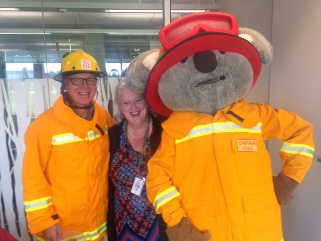 crrosehodge's tweet image. Great to have the captain and crew drop in to mayors office @surfcoastnotes