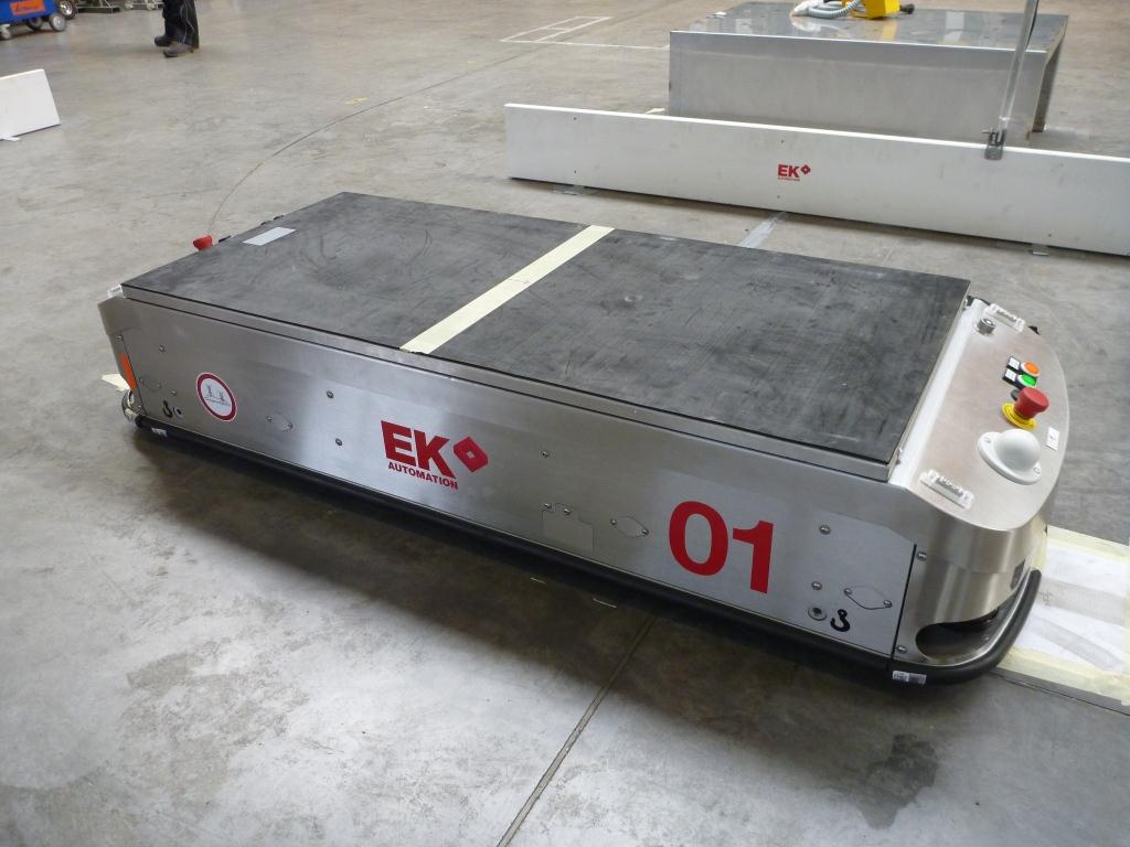 SAHealth's tweet photo. #newRAH will be the 1st hospital in SA to use Automated Guided Vehicles (AGVs). More info at https://t.co/E7HsXJCd9O https://t.co/d8F8ENpGQi