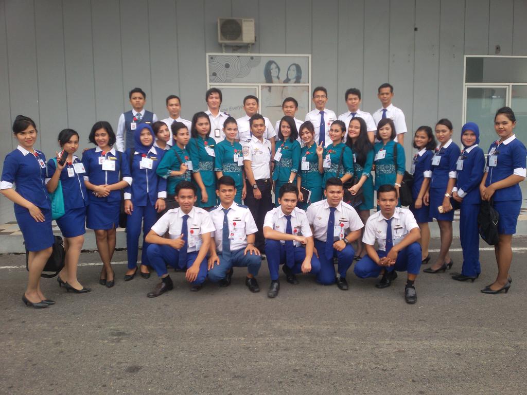 LintasAngkasaTC's tweet image. Kamu ingin sprti mereka siswa-siswi yang mndpatkan beasiswa.  Ayo ke #lintasangkasa aja.. buruan!!!
#LAaja#LAinfo