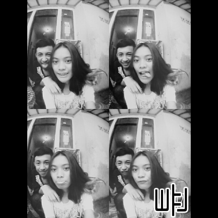 NuriRL's tweet photo. Arti persahabatan jauh lebih penting daripada sekedar punya pacar 😃😘👫💑💘💕 https://t.co/QYNpPvaSxz