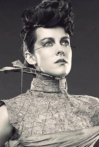 unconejitorosa's tweet photo. Johanna Mason - Distrito 7 🌳🌲 es perfecta! 😍😘 👌 #MockingjayPart2 #SinsajoParte2 #SinsajoElFinal https://t.co/zp2qDCKwLo