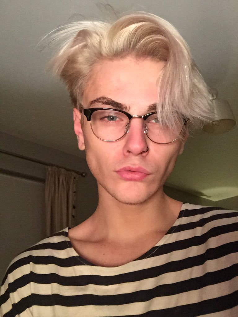 Glasses. 🤓