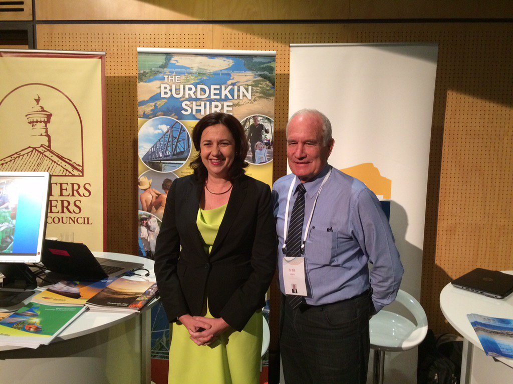 a_palaszczuk's tweet image. Great to catch up with @BurdekinSC Mayor - Cr Bill Lowis at the #NQESummit in #Cairns #qldpol