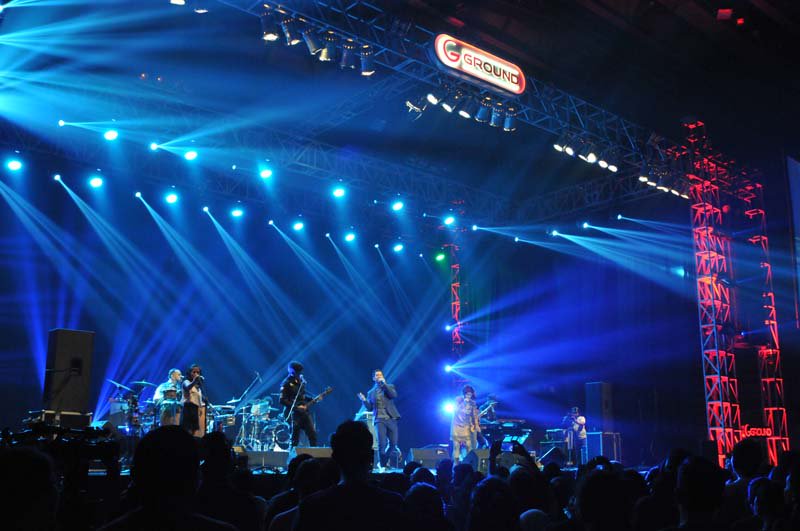 freemagz's tweet photo. Kemeriahan Konser Cinta Musik Indonesia 2015. Check it out https://t.co/MEnUWzJnD7 Cc: @KonserCMI https://t.co/haa4QTOAUS