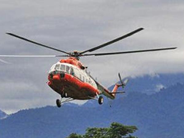 oneindiaHindi's tweet photo. पवनहंस हेलीकॉप्टर क्रैश, 2 पायलट लापता https://t.co/cYxtXHErP5 #PawanHans #helicopter #PilotMissing https://t.co/ZcOf6NUqSO