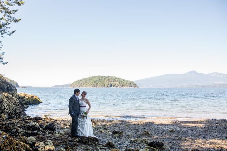 Bowen Island Ceremony and Reception weddinginspiration.co/image/9988