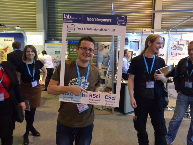 Science_Council's tweet photo. And we met another #RSci #professionalscientist from @UniofNottingham! https://t.co/o13nfeG7sZ #LABX15 https://t.co/NeH1iitmqv