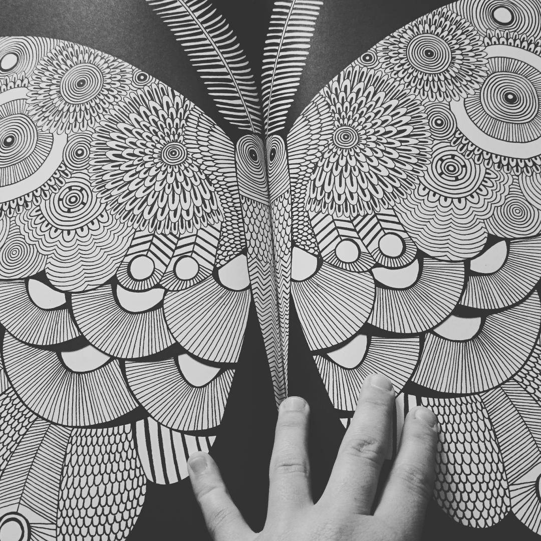 hannahDdesigns's tweet photo. #AdultColouringBooks #illustration #detail #PatternedPaper #nature #coluring #handdrawn #3d https://t.co/wI1lNdKAGG