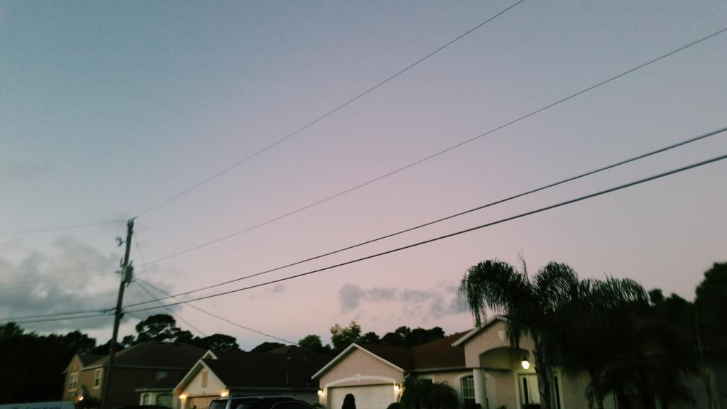 loonahope's tweet image. pretty sky 🌸