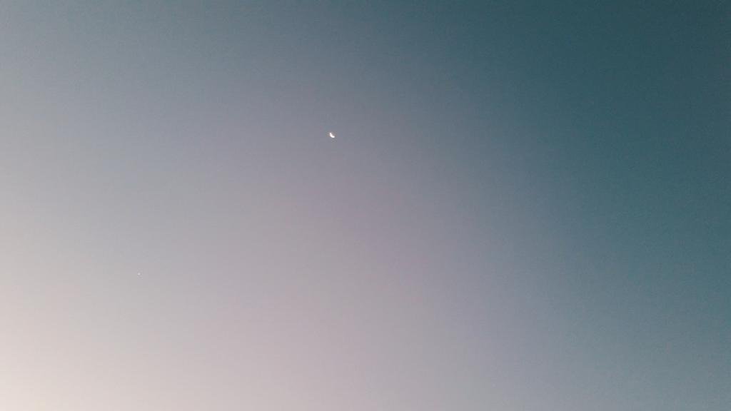 loonahope's tweet image. pretty sky 🌸